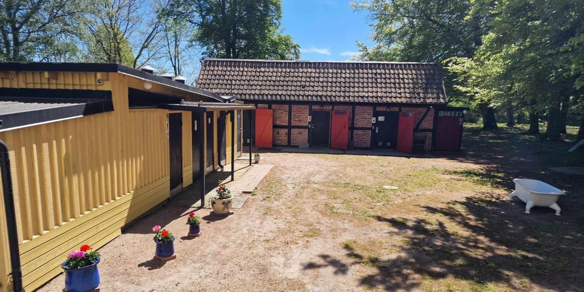 Charlottsborgs Camping Och Vandrarhem Kristianstad Bagian luar foto