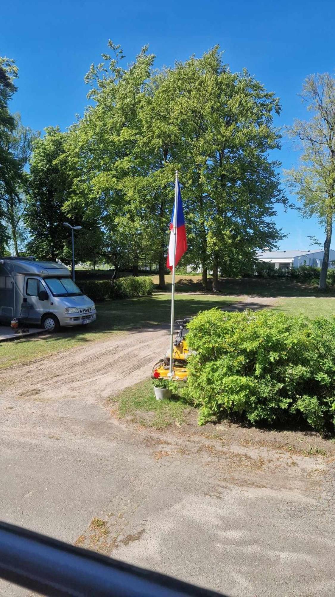 Charlottsborgs Camping Och Vandrarhem Kristianstad Bagian luar foto