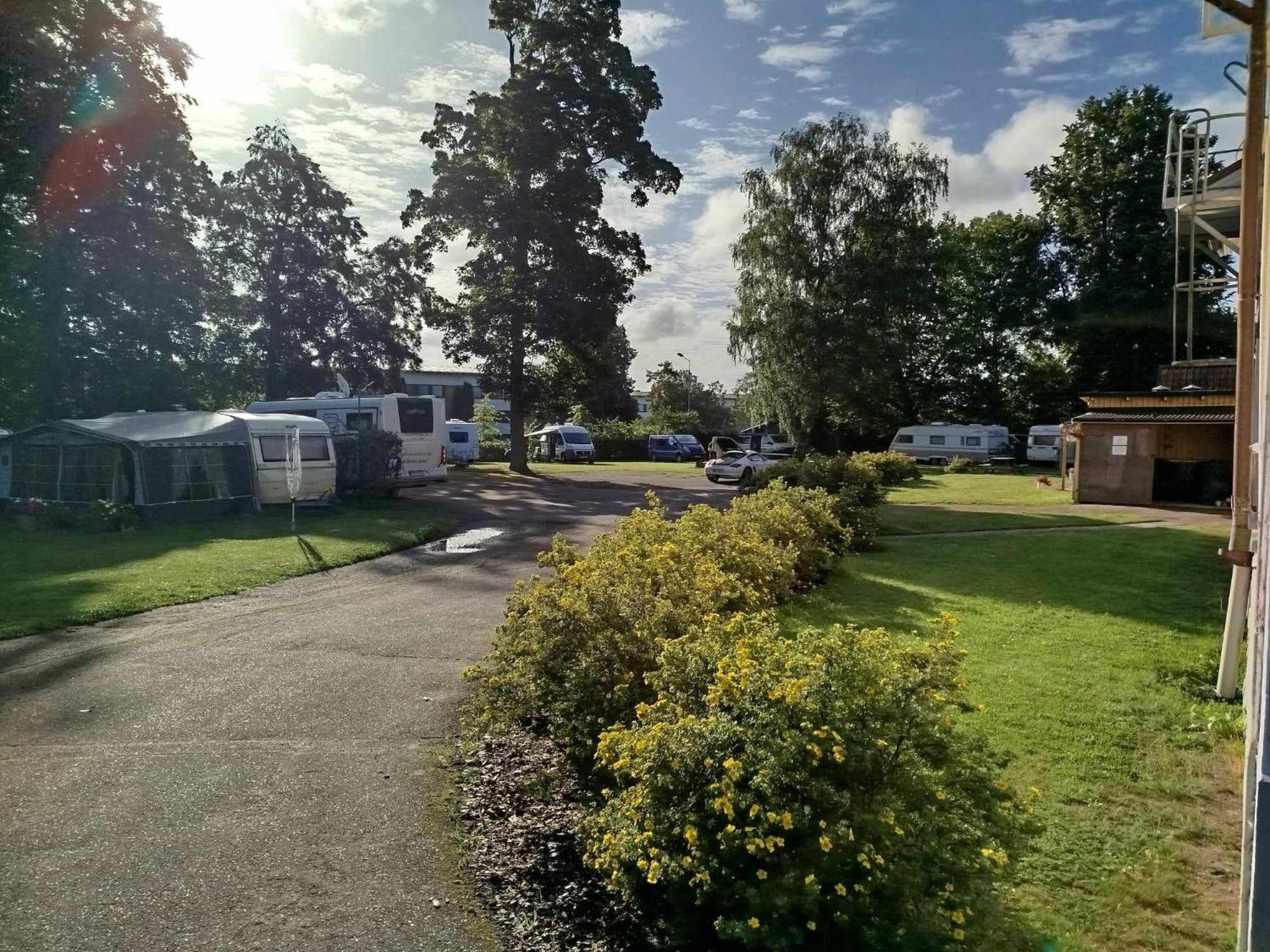 Charlottsborgs Camping Och Vandrarhem Kristianstad Bagian luar foto